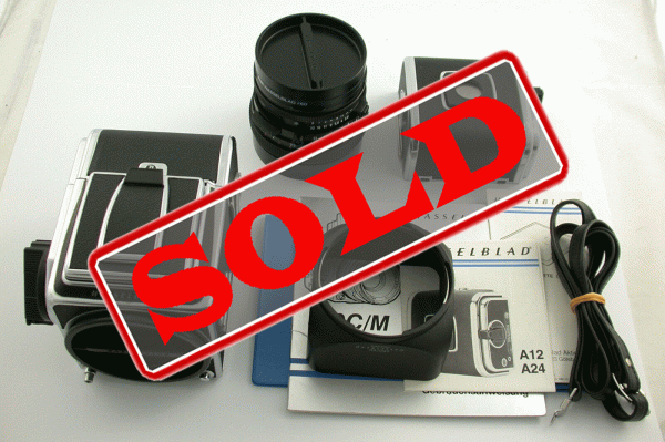 HASSELBLAD 500C/M chrome 6x6 CF Planar T* 2,8/80 2x A12 and more dream serviced