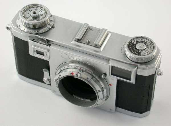ZEISS IKON Contax IIa body first type no number 1. Modell