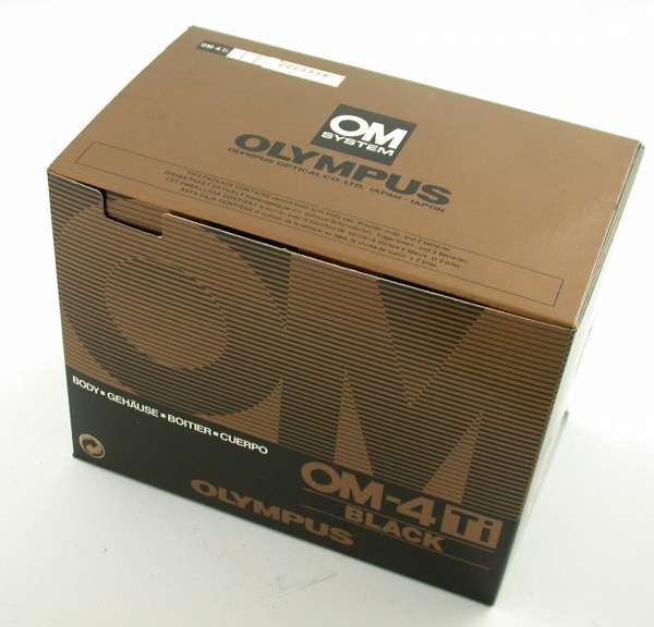 OLYMPUS OM-4 Ti Titan analog topmodell Gehäuse 2225554 wie neu OVP