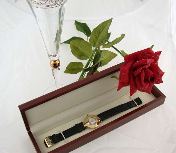 Jaeger Lecoultre Carnet de Rendezvous Damen Uhr DAU 750 Gold Diamant