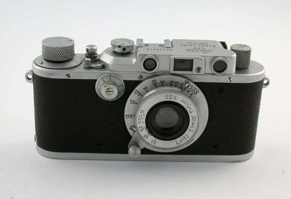 LEICA IIIa Gehäuse Kamera 1939 Elmar 50 3,5/50 Messsucher M39 schöner Zustand