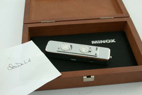 MINOX CLX No. 176 special edition brass polished 8x11 as new but DEFECTIVE